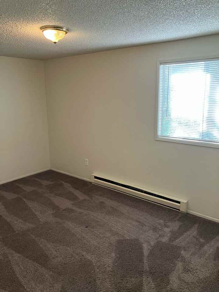 3010 N Stone St #6 - Photo 3 of 15