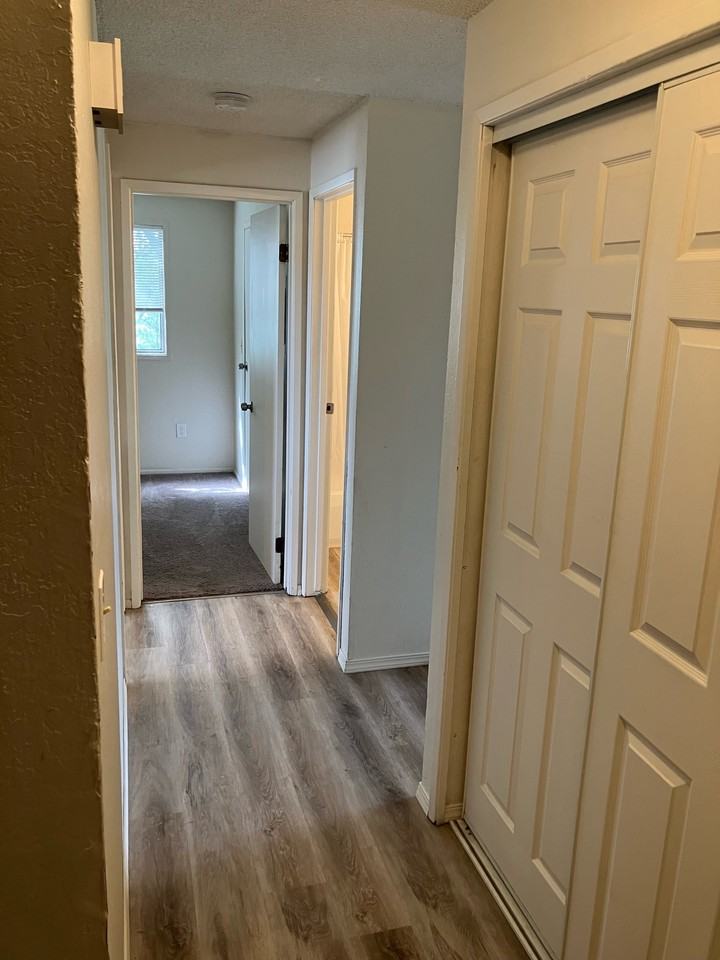 3010 N Stone St #6 - Photo 4 of 15