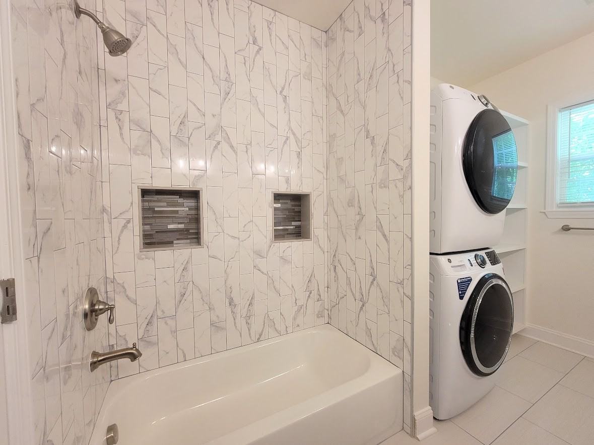 624 Grace Ave #201 - Photo 7 of 12