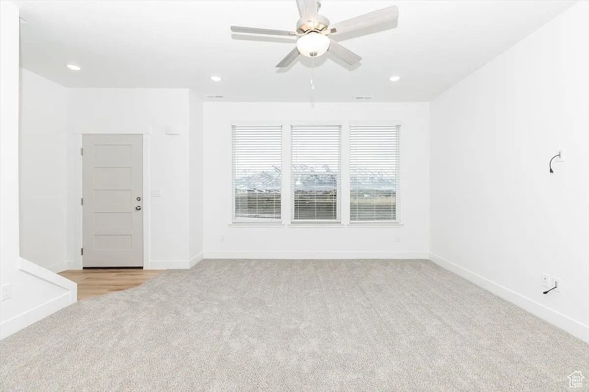 53 E St - Photo 6 of 14