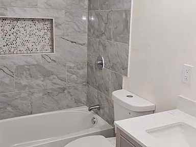 142 W Michigan Ave - Photo 4 of 5