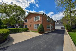 featured image of 44 W Washington St ##1a