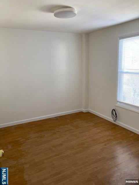 129 Union St - Photo 2 of 8