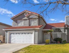 2266 N Forest Ave - Photo 1 of 1