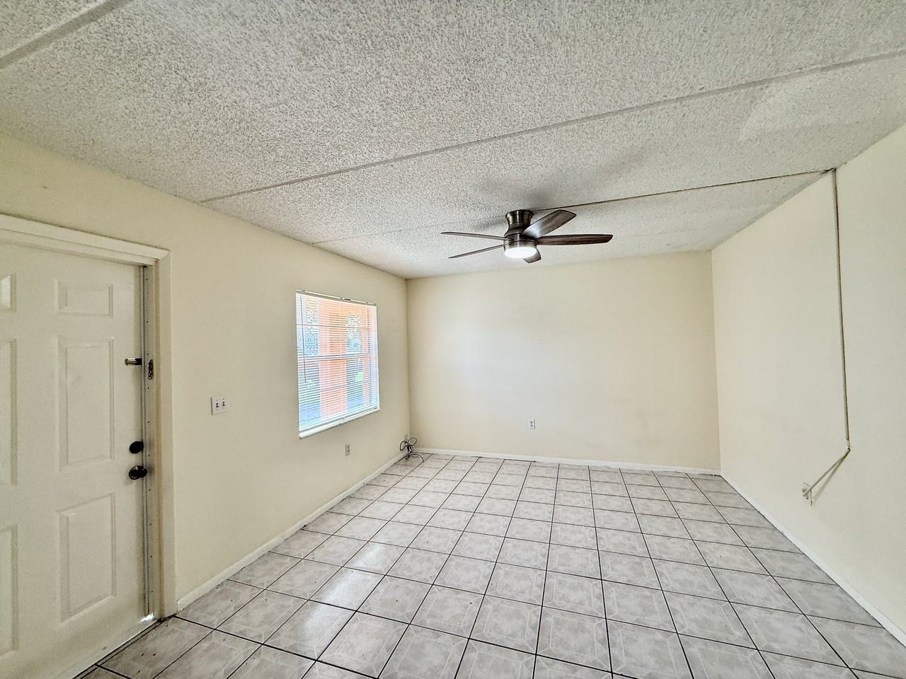 698 Michigan Ct #1 - Photo 5 of 18