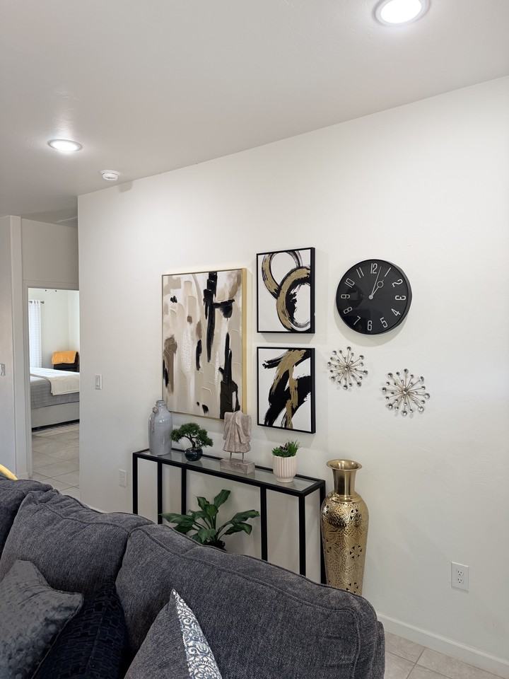 1878 Circulo Girasol #1 - Photo 7 of 26
