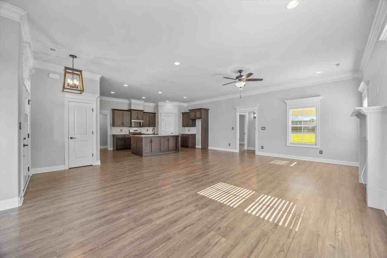 17050 Stonegate Dr #1 - Photo 4 of 11