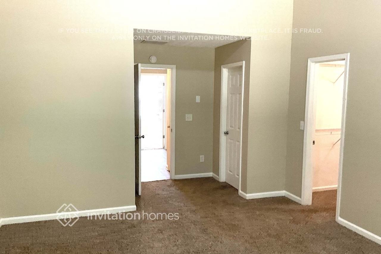 1828 Danestone Cir - Photo 7 of 13