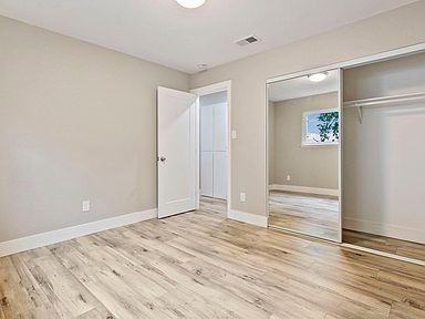 8737 Grayling Way - Photo 5 of 10