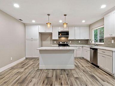 8737 Grayling Way - Photo 7 of 10