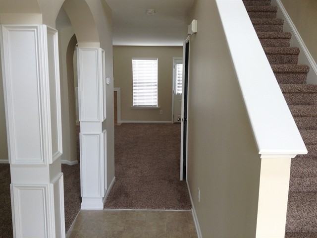 748 Juanita Dr SW - Photo 2 of 11