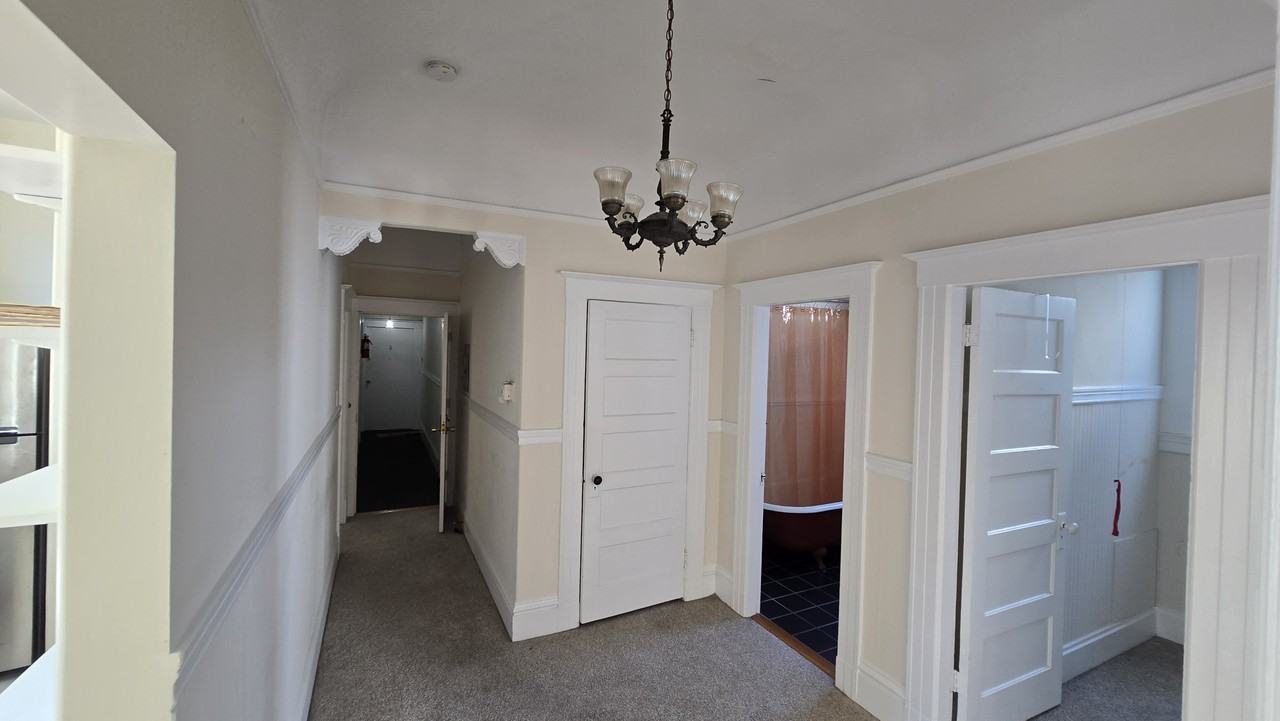 731 Fell St #4 - Photo 3 of 15