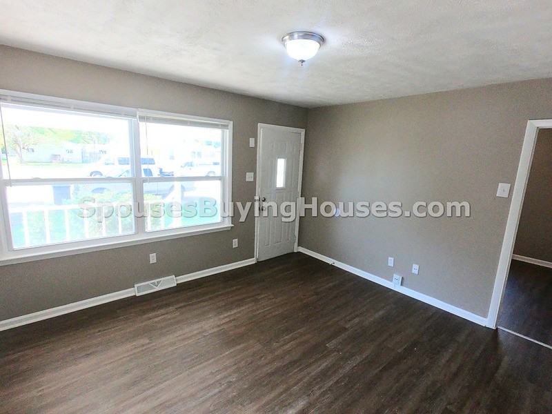 2517 S Mcclure St - Photo 4 of 19