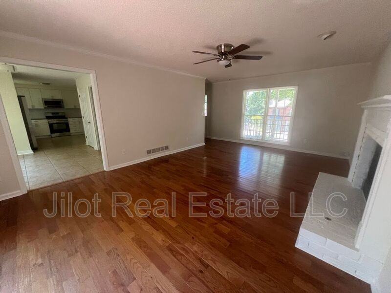 4707 Brazil Wood Ct Nw - Photo 6 of 20