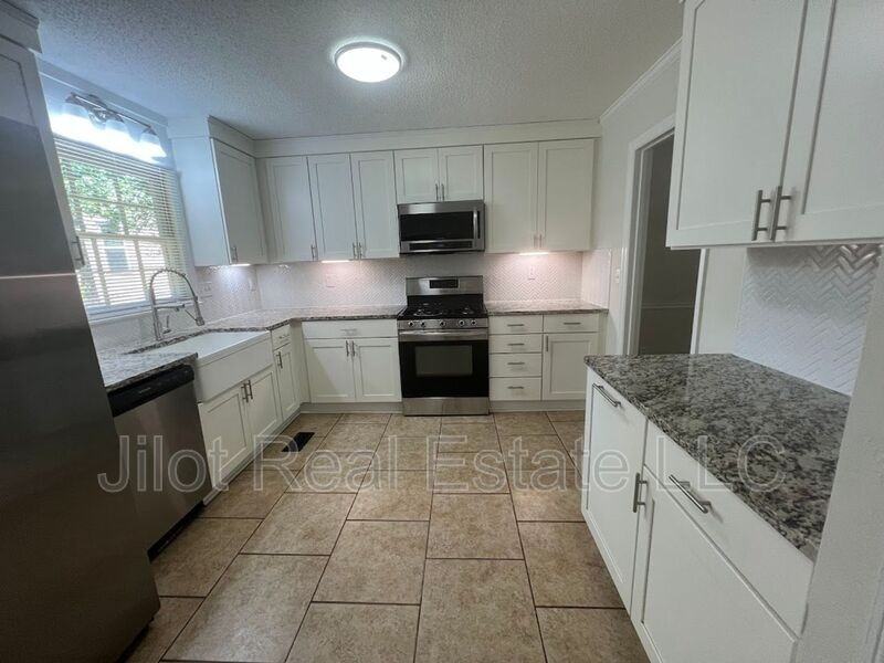 4707 Brazil Wood Ct Nw - Photo 7 of 20