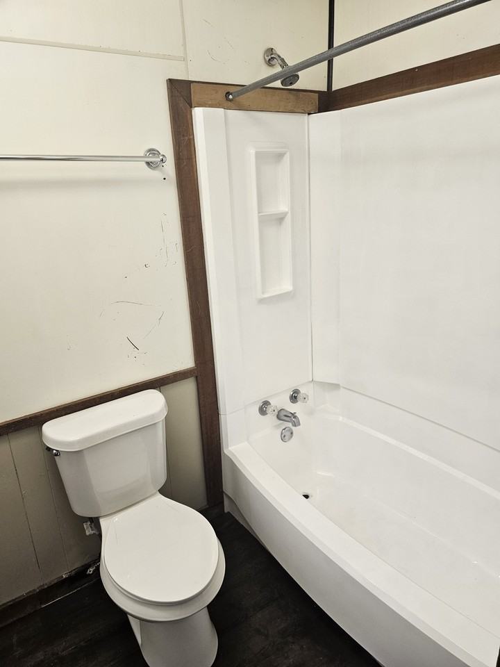 217 North Wilson Avenue - Photo 5 of 6