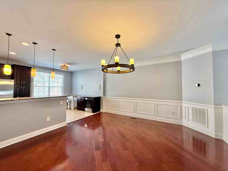 10321 Sablewood Dr #108 - Photo 4 of 30