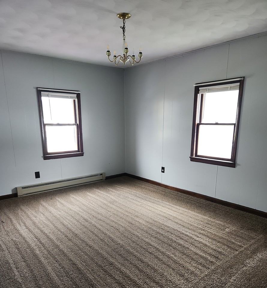 33 1/2 C Street, Keyser WV 26726 - Photo 2 of 11