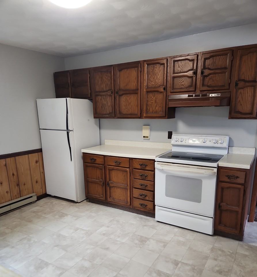33 1/2 C Street, Keyser WV 26726 - Photo 3 of 11