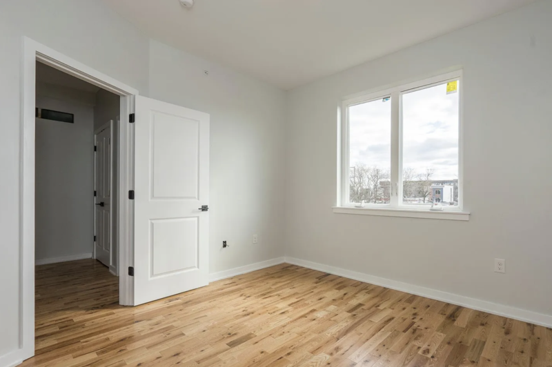 2532 Alter St - Photo 6 of 10