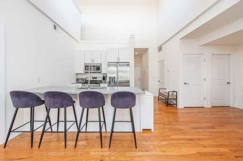 1003 N Bodine St - Photo 7 of 30