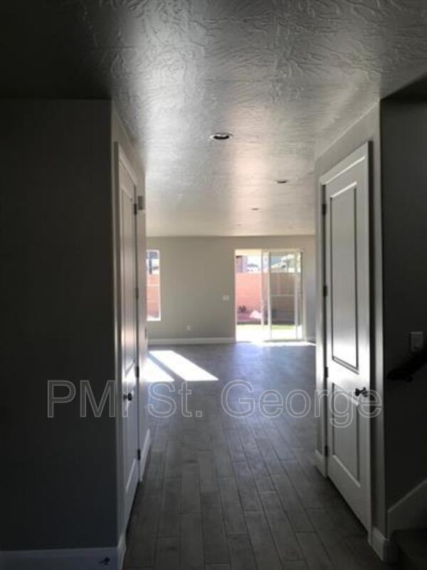 3292 Eastsouth - Photo 4 of 17
