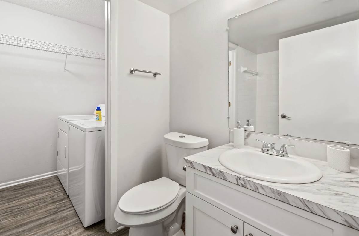 2570 Monica Ct - Photo 5 of 11