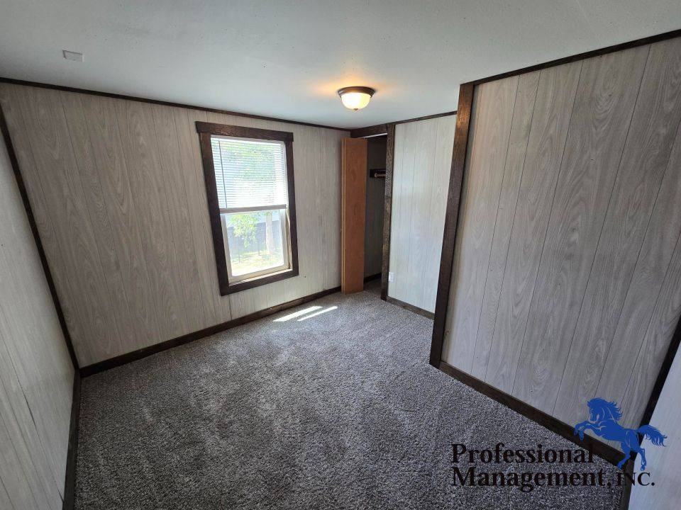 431 1 2 Badger Square - Photo 4 of 8