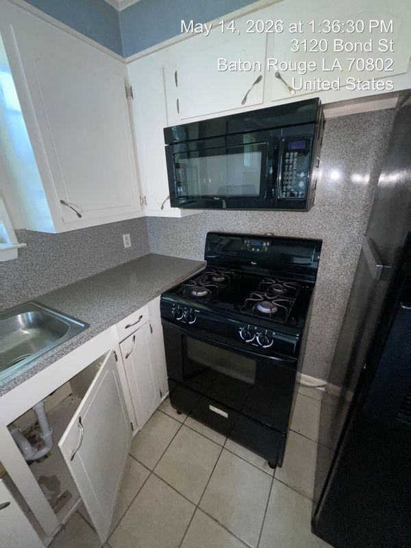 3120 Bond St - Photo 5 of 17