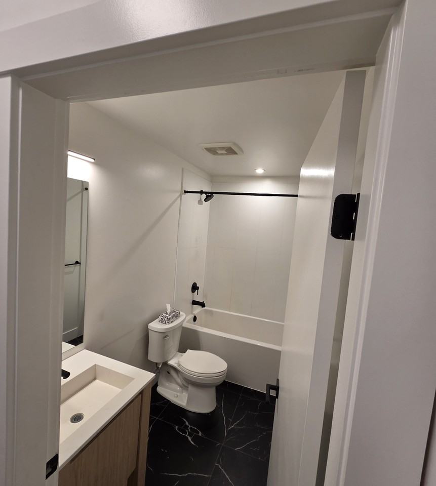 2180 Kelly Ave - Photo 6 of 7