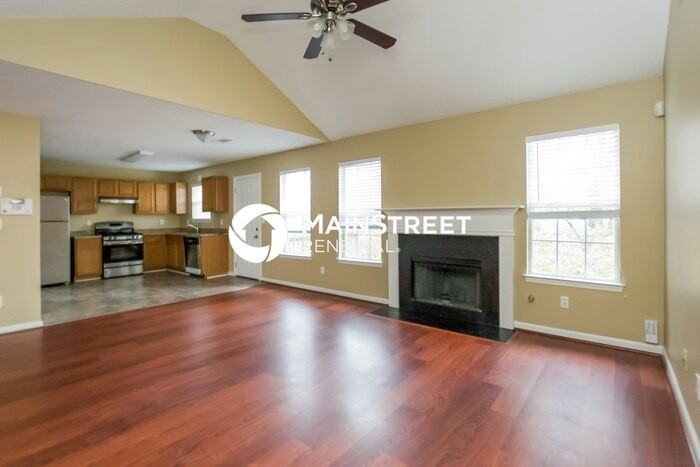 3595 Broken Arrow Ct - Photo 4 of 15