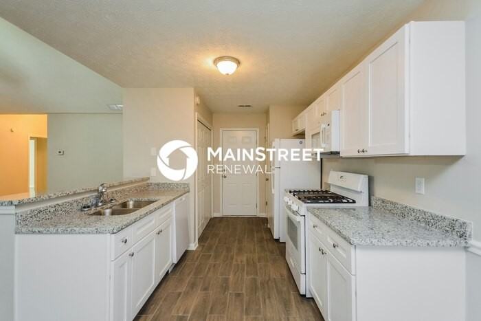 851 Sweetwater Way - Photo 5 of 16