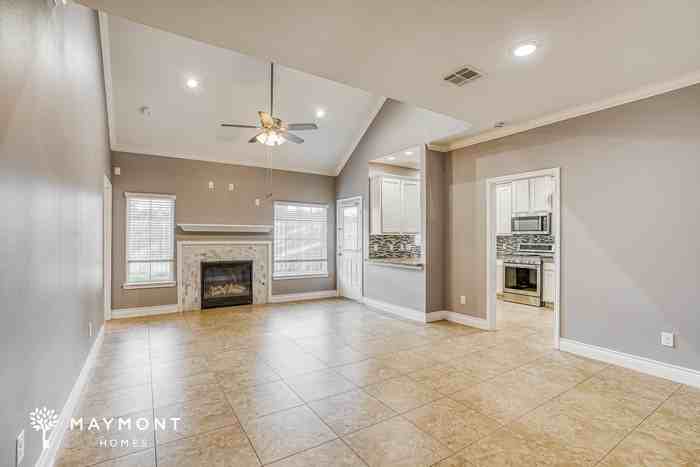 14623 Sanour Dr - Photo 5 of 16
