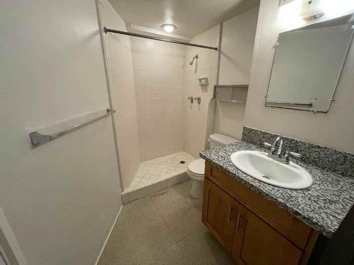 750 Amana St #111 - Photo 4 of 5