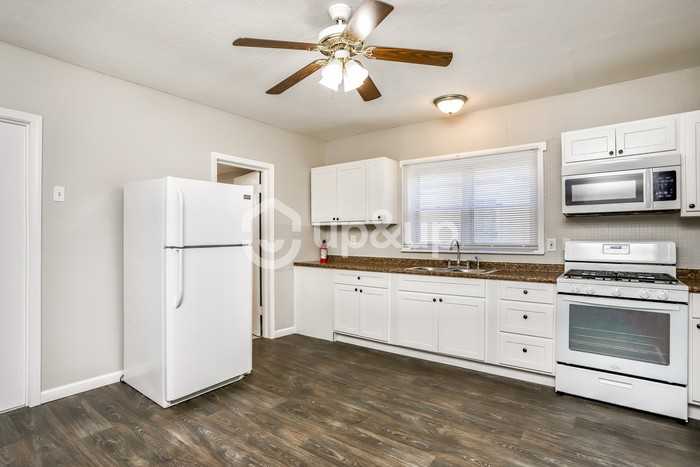 152 W Etta Ave - Photo 7 of 15