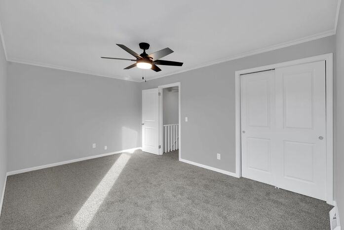 100 Lynn Cir #H - Photo 2 of 26