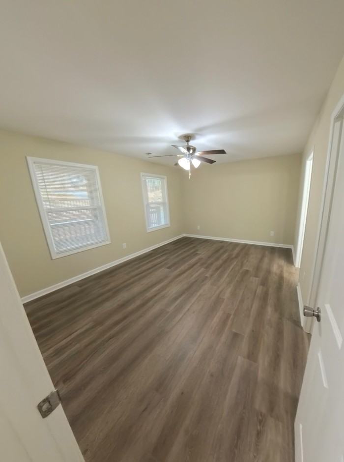 182 N Burson Ave - Photo 6 of 20
