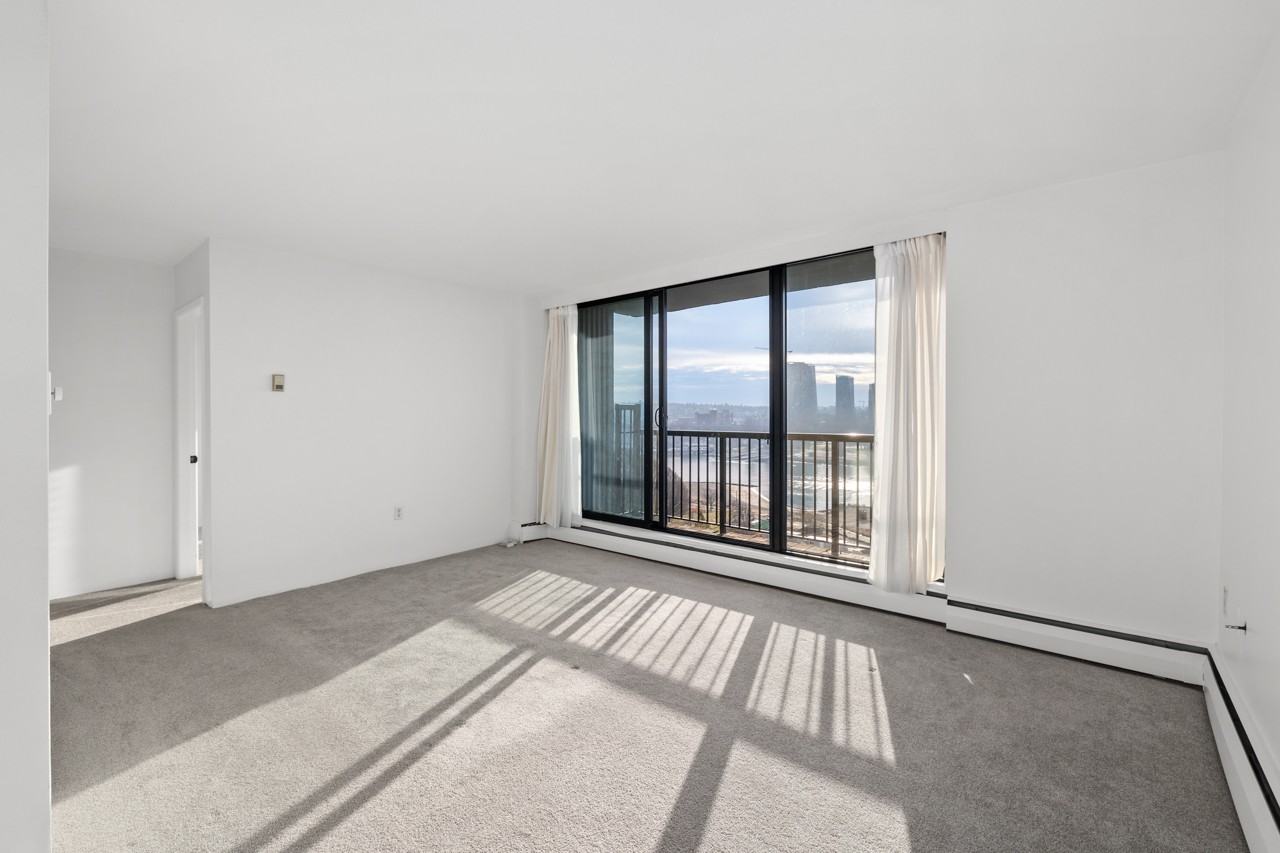 1330 Harwood Street #808 - Photo 3 of 33