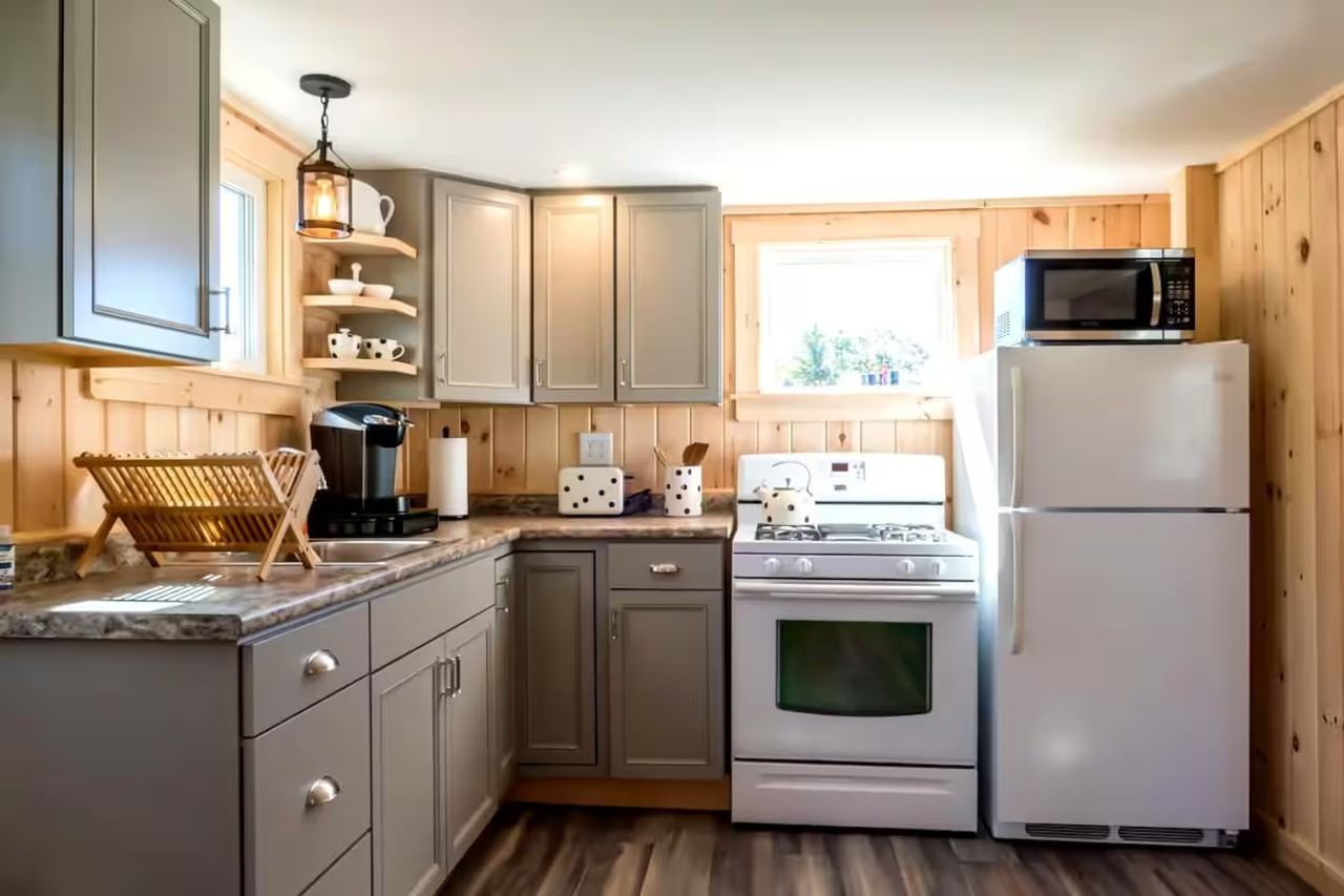32 Morse St #NA - Photo 3 of 10