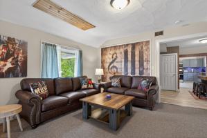 featured image of 700 Broadway Ave Nw #2