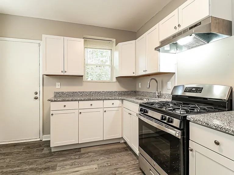 4532 N Gratz St #NA - Photo 4 of 11