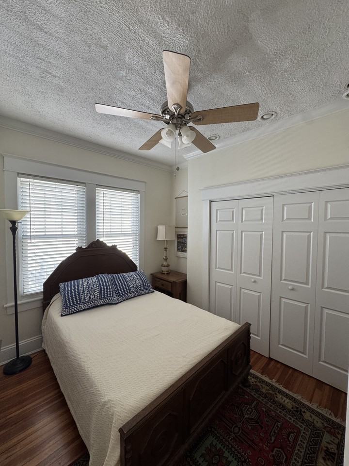 732 Virginia Ave #NA - Photo 3 of 18