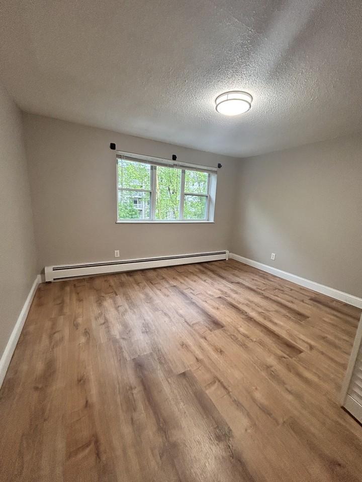 971 Fellsway #12 - Photo 6 of 10
