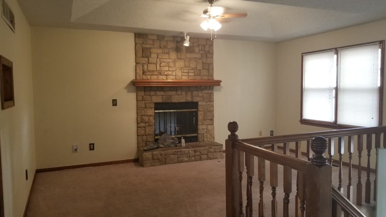 1415 E 124th St #1415 - Photo 6 of 15