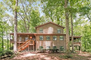 3427 Hill Ln - Photo 1 of 1