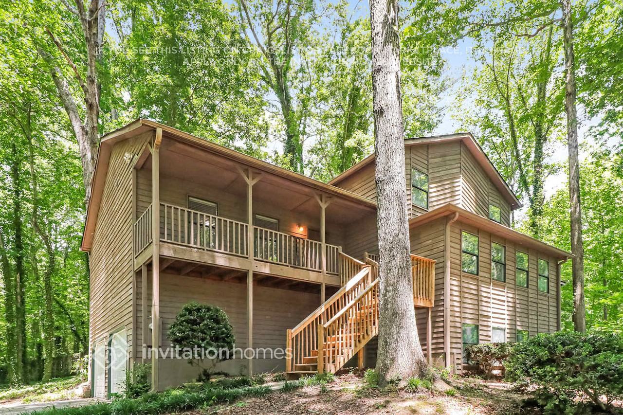 3427 Hill Ln - Photo 5 of 19