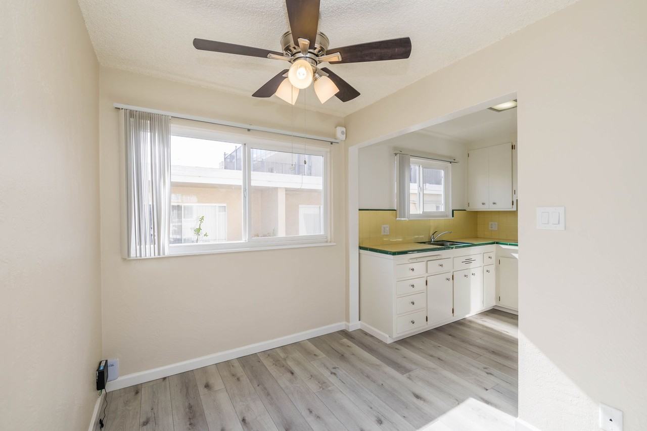 276 Adams - Photo 4 of 31