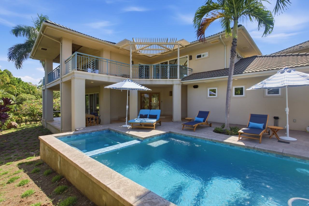 357 Kualono Pl #1 - Photo 4 of 50