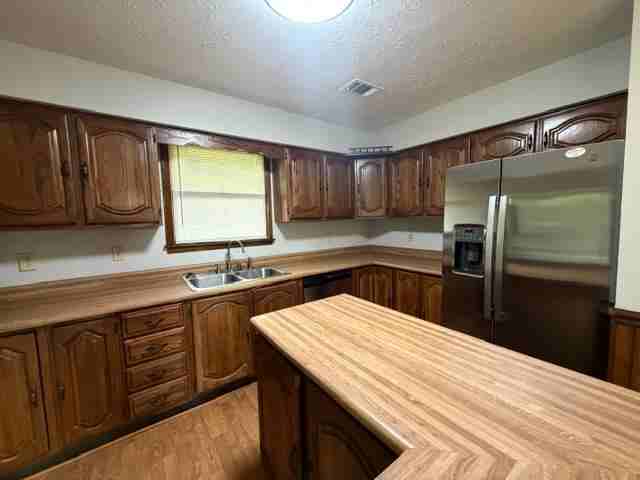 7643 Harper Rd - Photo 7 of 11