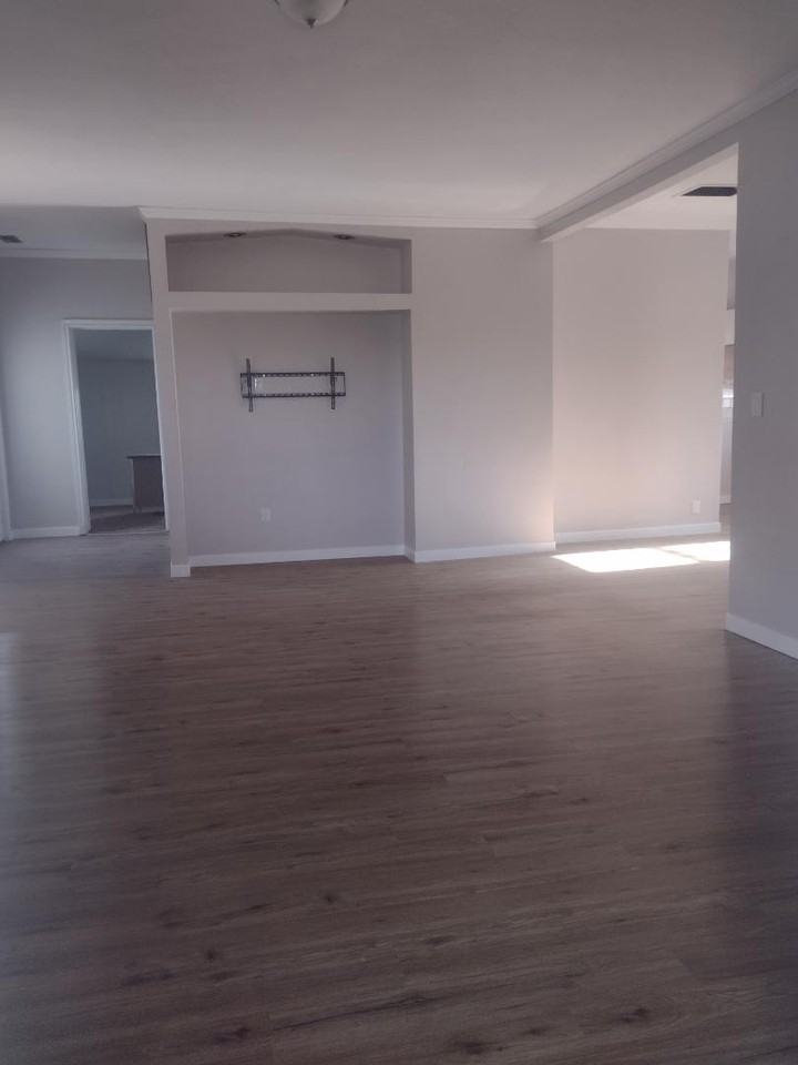 10207 E Trail West Rd - Photo 3 of 14